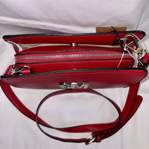 STEVE MADDEN BTilt 2 Crossbody Handbag Purse Red w/ Rhinestone SM Logo NWT - Picture 4 of 9